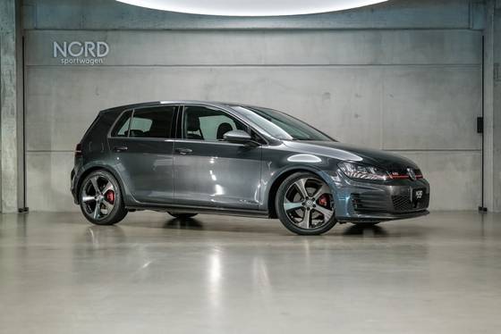 VOLKSWAGEN GOLF 2.0 TSI GTI 16V TURBO GASOLINA 4P AUTOMÁTICO